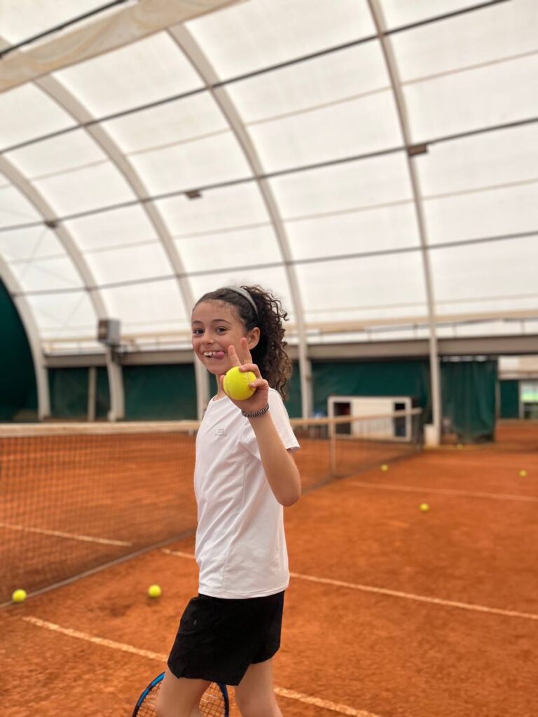 scuola tennis pino country club